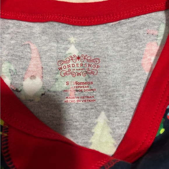 Woman’s small Wondershop Red and Green Holiday Christmas Pajamas - Picture 4 of 10